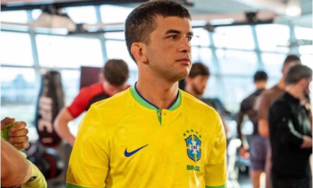 Reviravolta no UFC 330: Brasileiro Eduardo ‘Chapolin’ Henrique Choca o Mundo ao Aceitar Luta de Última Hora com Três Dias de Antecedência na Filadélfia
