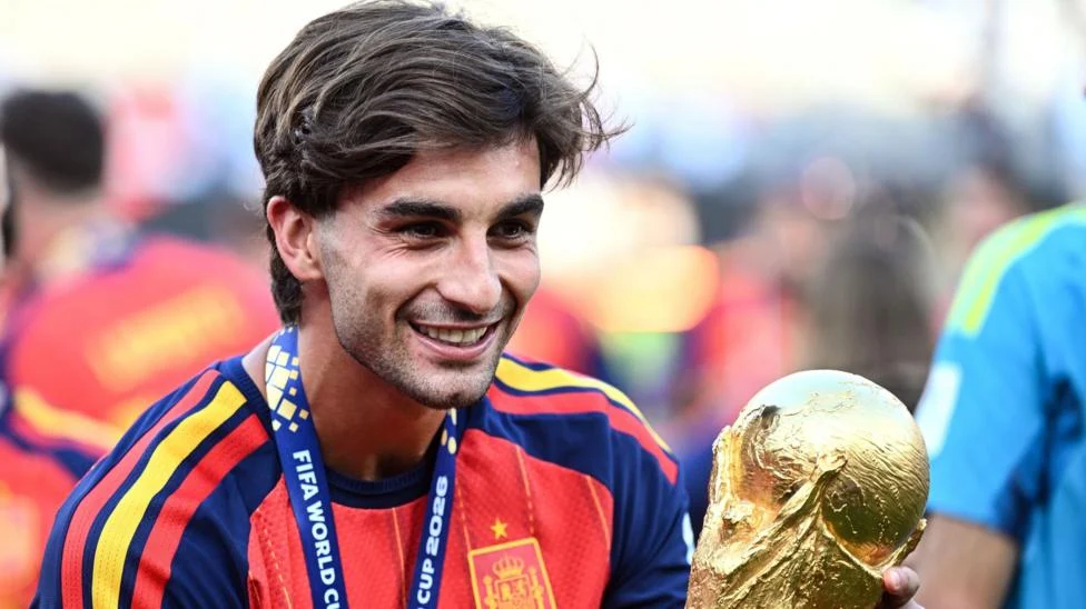 Ferran Torres no PSG: Campeão Mundial e Ex-Barcelona Reforça Gigante Francês em Negócio de 50 Milhões de Euros