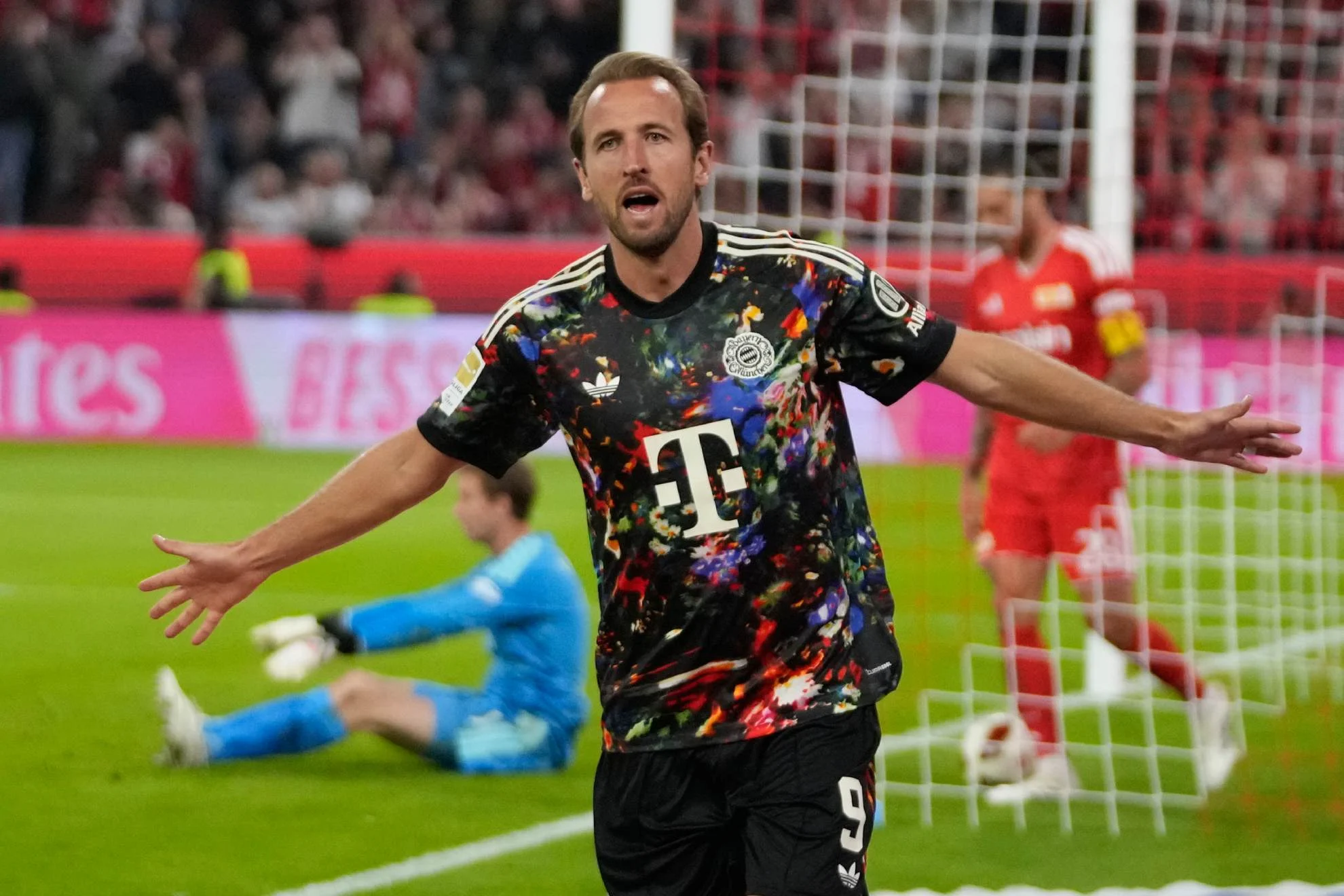 Harry Kane, Bundesliga e NFL, atacante do Bayern não descarta testar futebol americano no futuro após temporada histórica e segunda Bota de Ouro