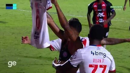 Série A pós-Copa: finalizações e desarmes sobem, cartões vermelhos caem pela metade, visitantes ficam mais eficientes e a reta final promete
