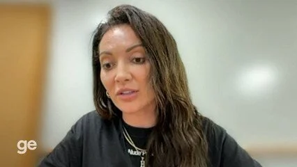 Hellen Telles, irmã de Alex Telles, assume CEO da Apafut em Caxias do Sul, diz, não basta ter o sobrenome, e busca profissionalizar o clube e exportar atletas