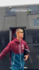 Cristiano Ronaldo e Jorge Jesus se reúnem em Malmo após irritação por ficar no banco contra a Noruega, conversa tem tom positivo e busca pacificar a seleção