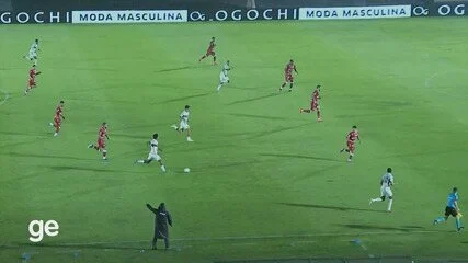 Defesa do Botafogo-SP em alerta, Ericson suspenso por terceiro amarelo e Wallace é dúvida por panturrilha, jovens podem ganhar vaga contra Operário-PR