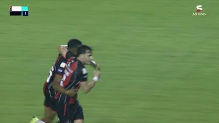 Atuações do Vitória: Mateus Silva e Renê são os piores em derrota para o São Paulo; Martínez brilha