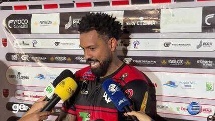 Atacante marca, dança e provoca rival em final da Segundona no PI: “Sou matador de galinha”