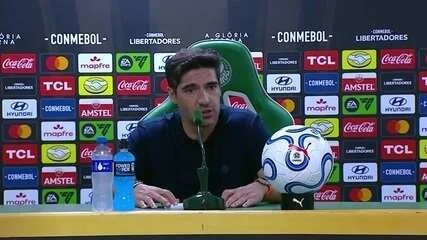Abel valoriza quarta final de Libertadores com o Palmeiras: “Normalizamos algo muito difícil”