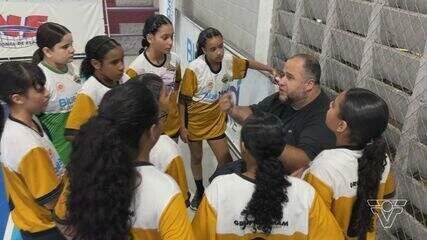 Copa TV Tribuna de Handebol Escolar tem quatro equipes femininas classificadas para as quartas