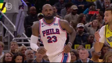 LeBron faz dancinha e protagoniza erro inacreditável no aquecimento; veja