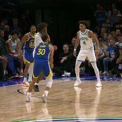 Aos 38 anos, Curry anota 44 pontos em vitória dos Warriors e iguala recorde de LeBron na NBA
